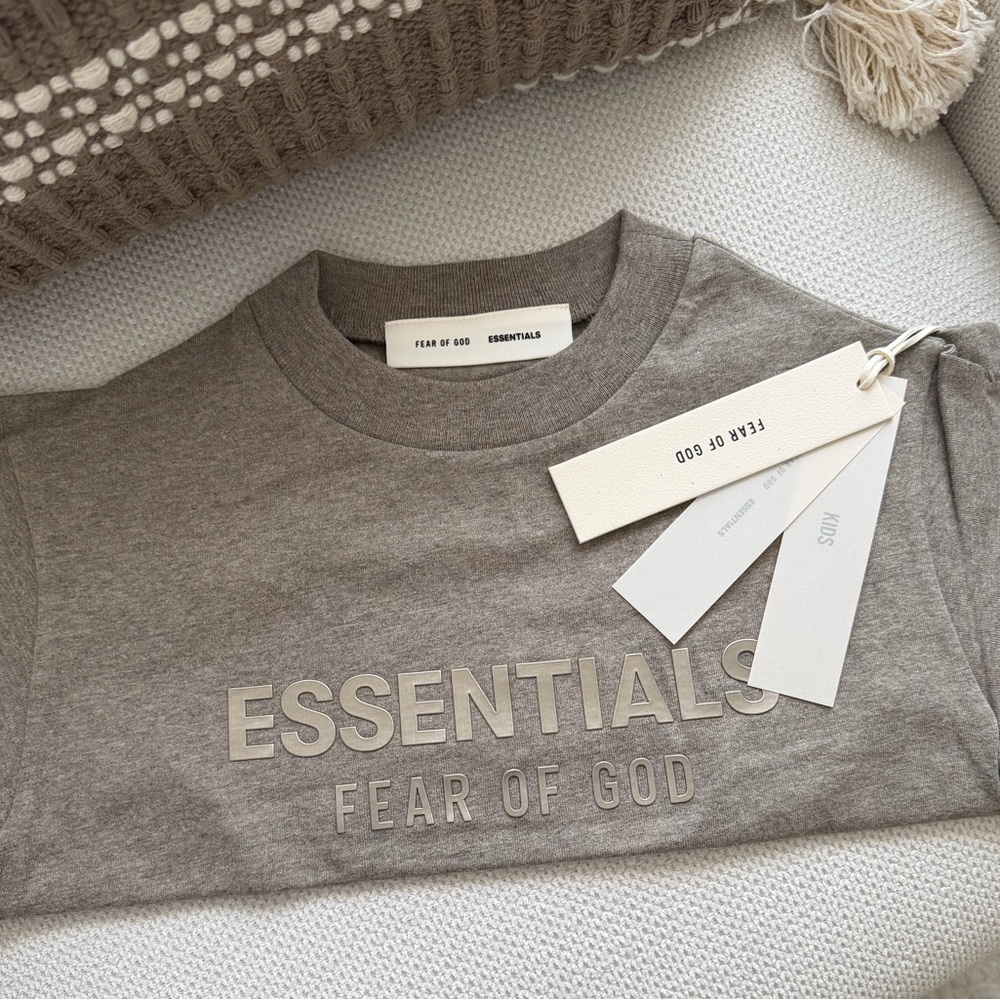 Fear of God Essentials Short Sleeve Tee Size 2-3Y NWT